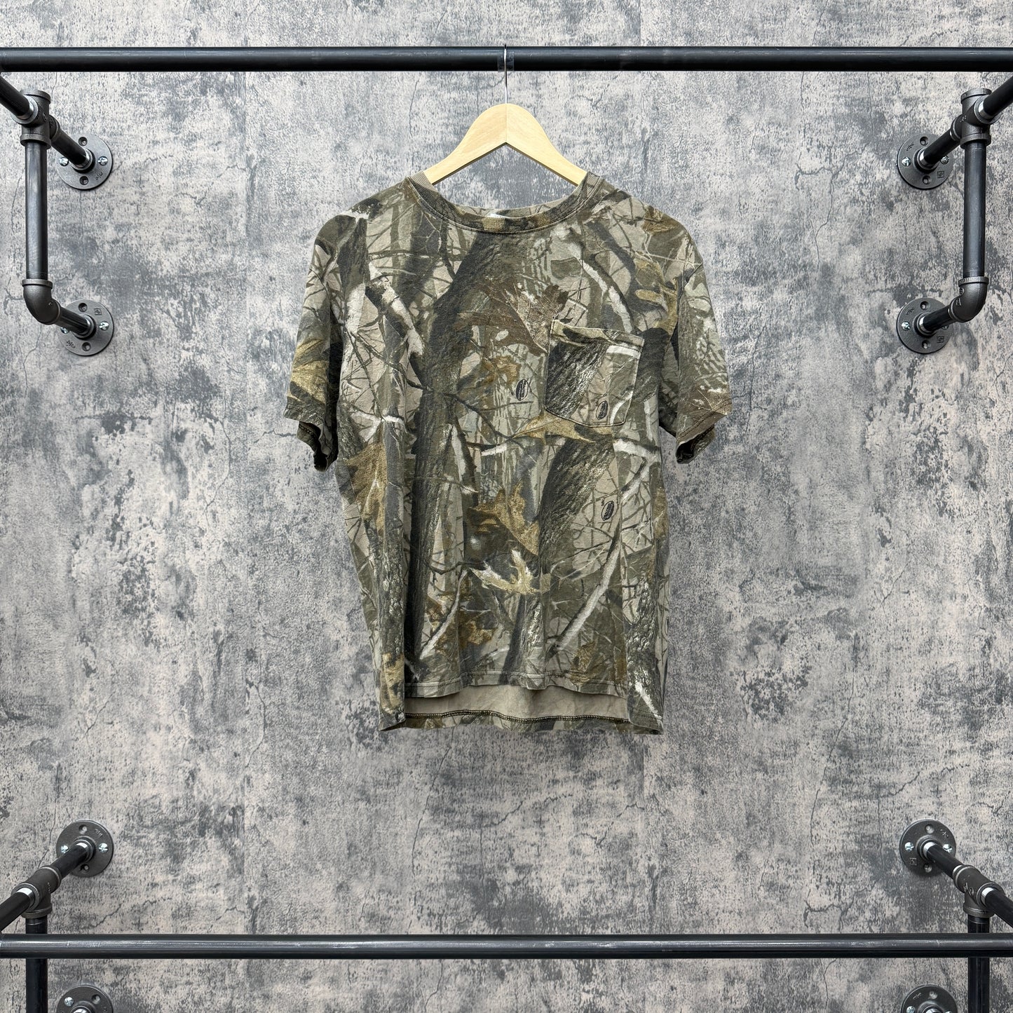 Vintage Camo Pocket Tee SZ M