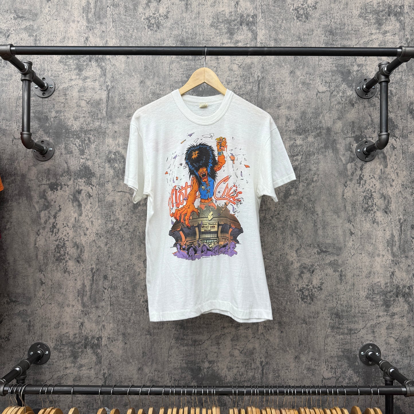 1987 Motely Crue Kickin' Ass On The Wild Side Tour Tee SZ XL