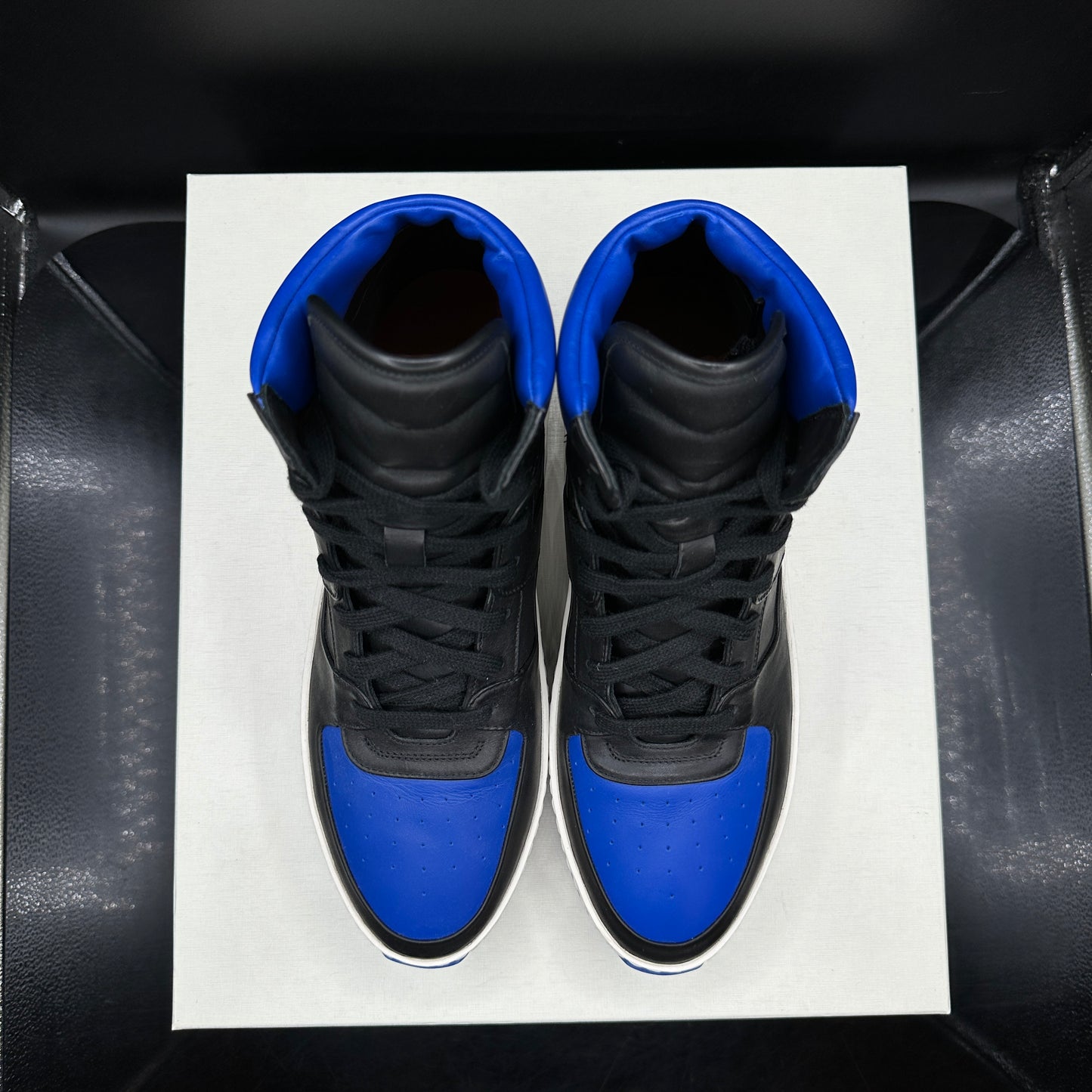 PRE-OWNED Fear of God Basketball Black/Royal SZ 9M / EU40