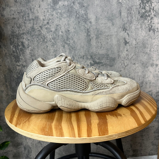PRE-OWNED Yeezy 500 Low Taupe Light SZ 5.5