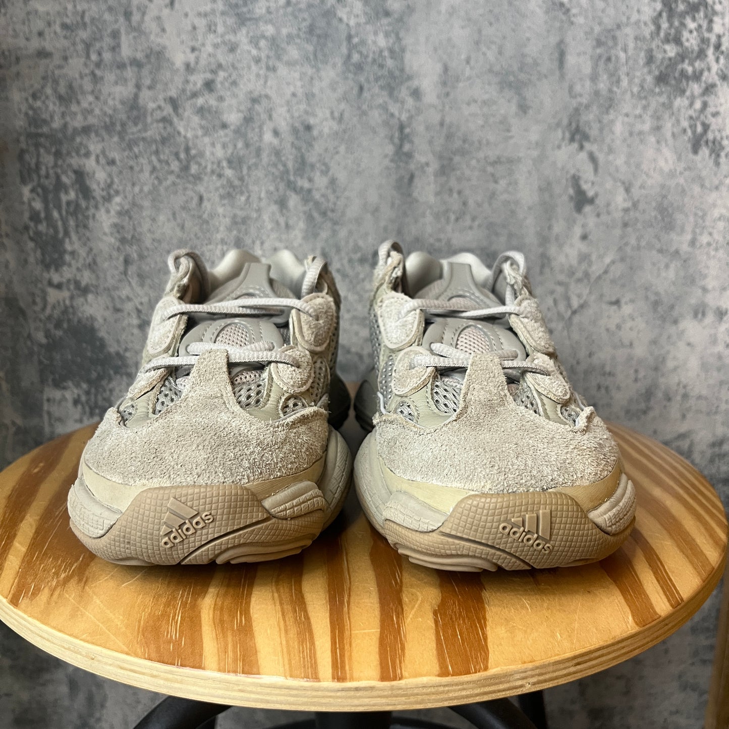 PRE-OWNED Yeezy 500 Low Taupe Light SZ 5.5