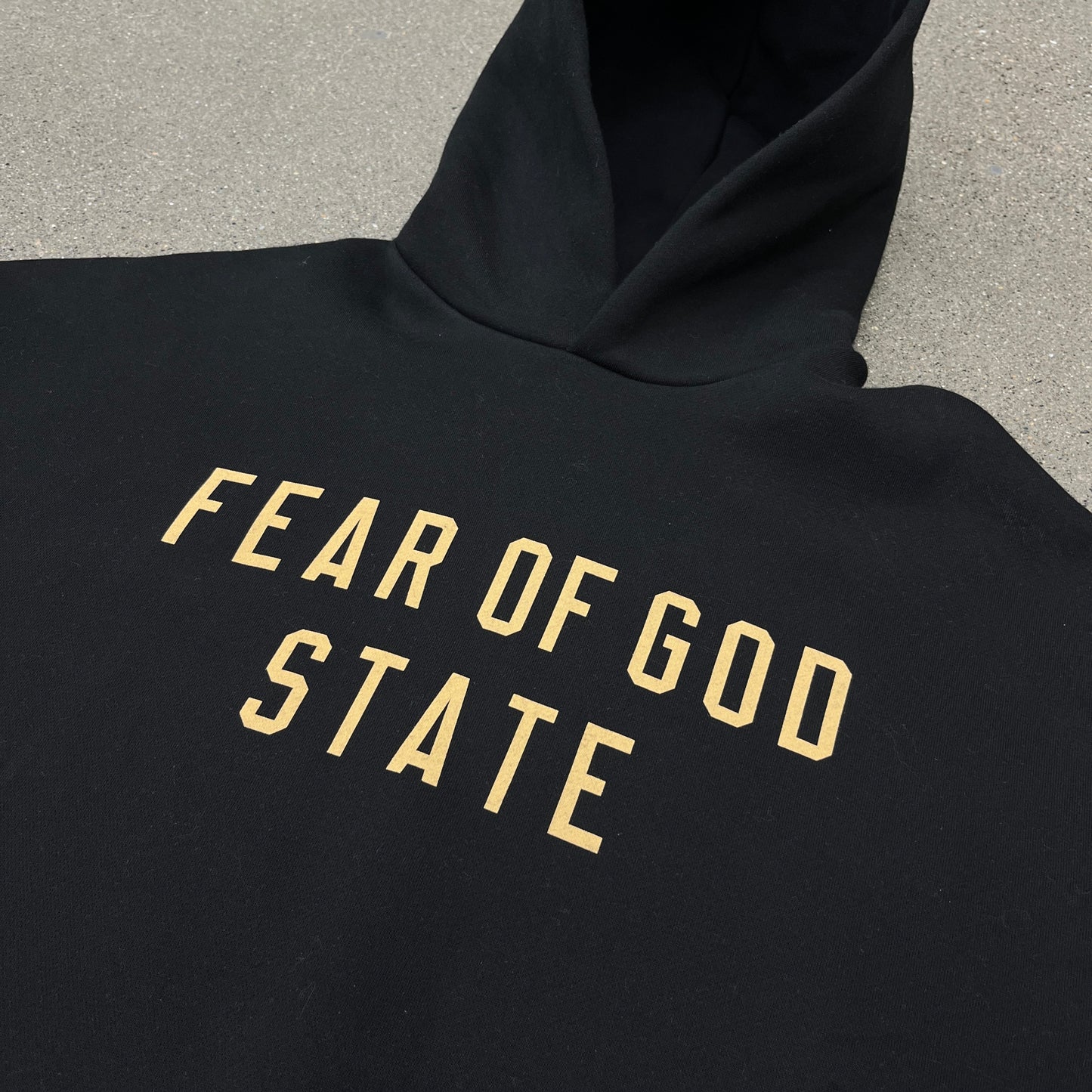 PRE-OWNED Fear of God State Essential Hoodie Black SZ M