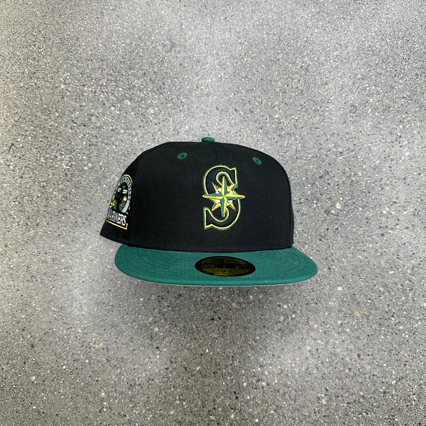 Mariners Fitted Black/Green SZ 7 1/8