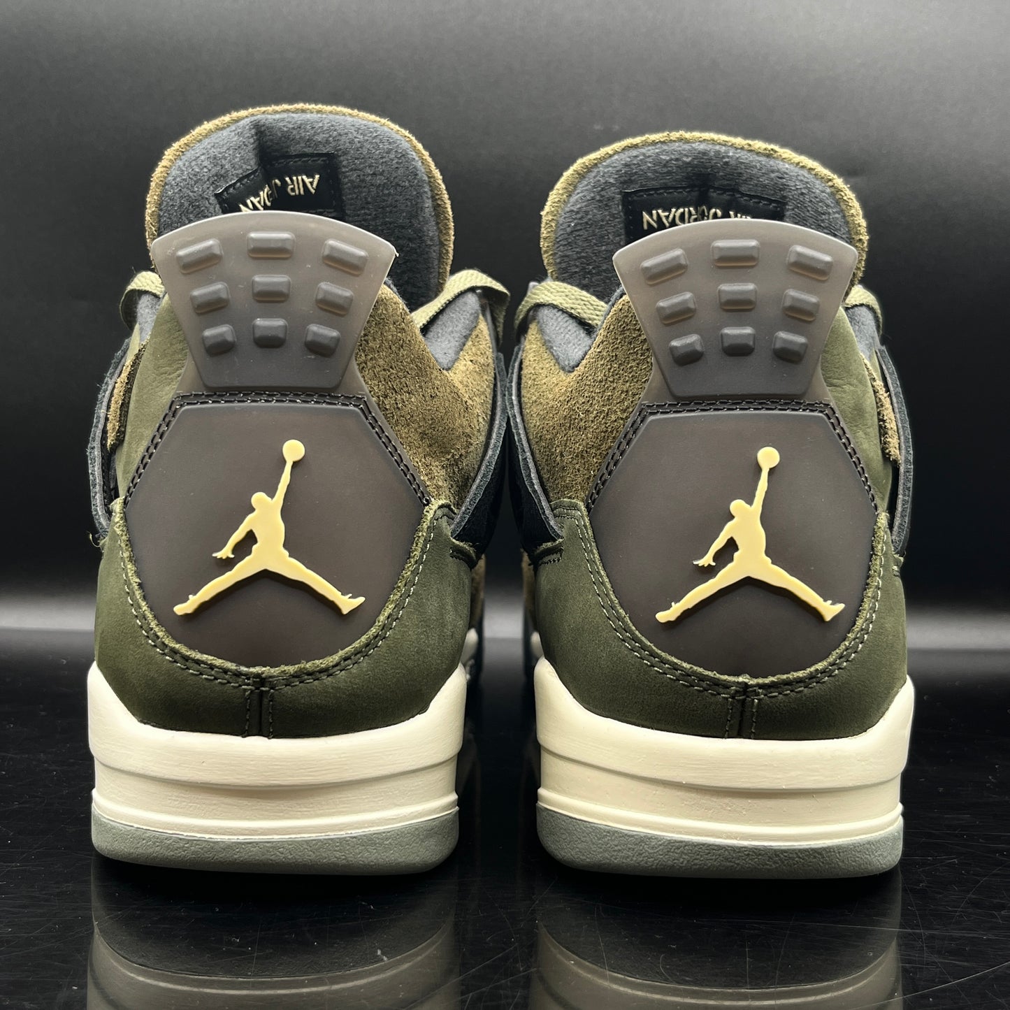 (PRE-OWNED) Jordan 4 Craft Medium Olive SZ 11.5