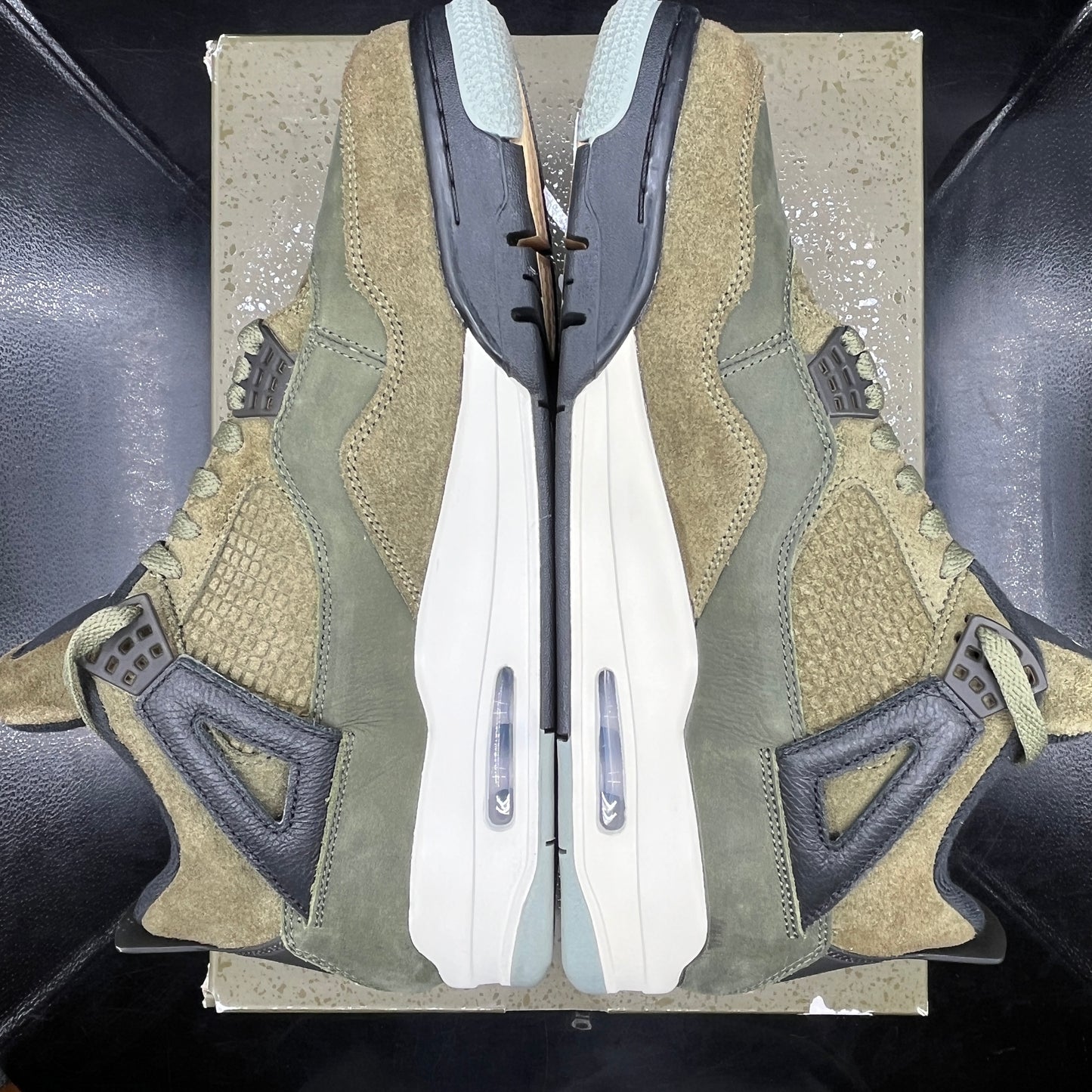 (PRE-OWNED) Jordan 4 Craft Medium Olive SZ 11.5