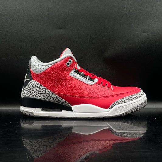 (PRE-OWNED) Jordan 3 Unite Red SZ 10