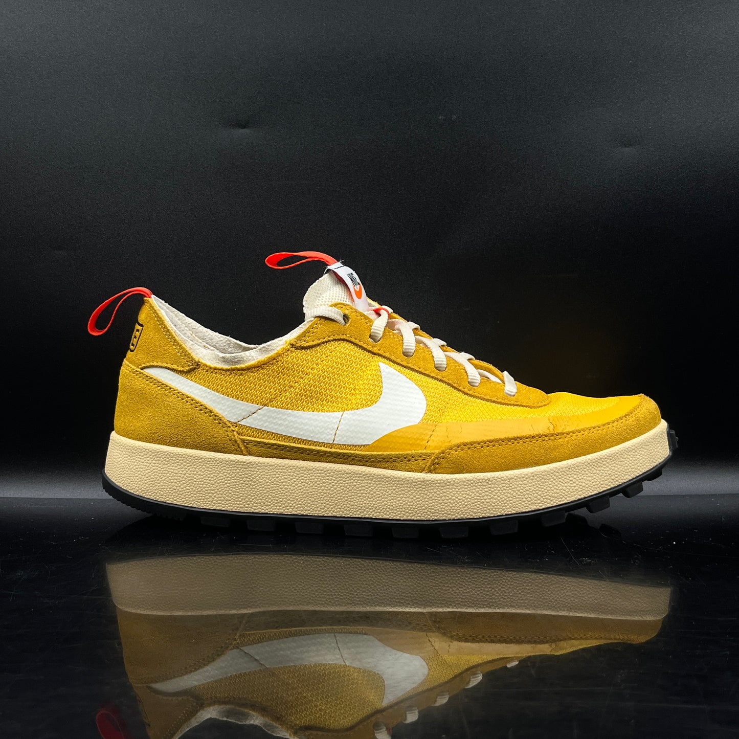 PRE-OWNED General Purpose Tom Sachs Yellow Sulfur SZ 9.5M/11W