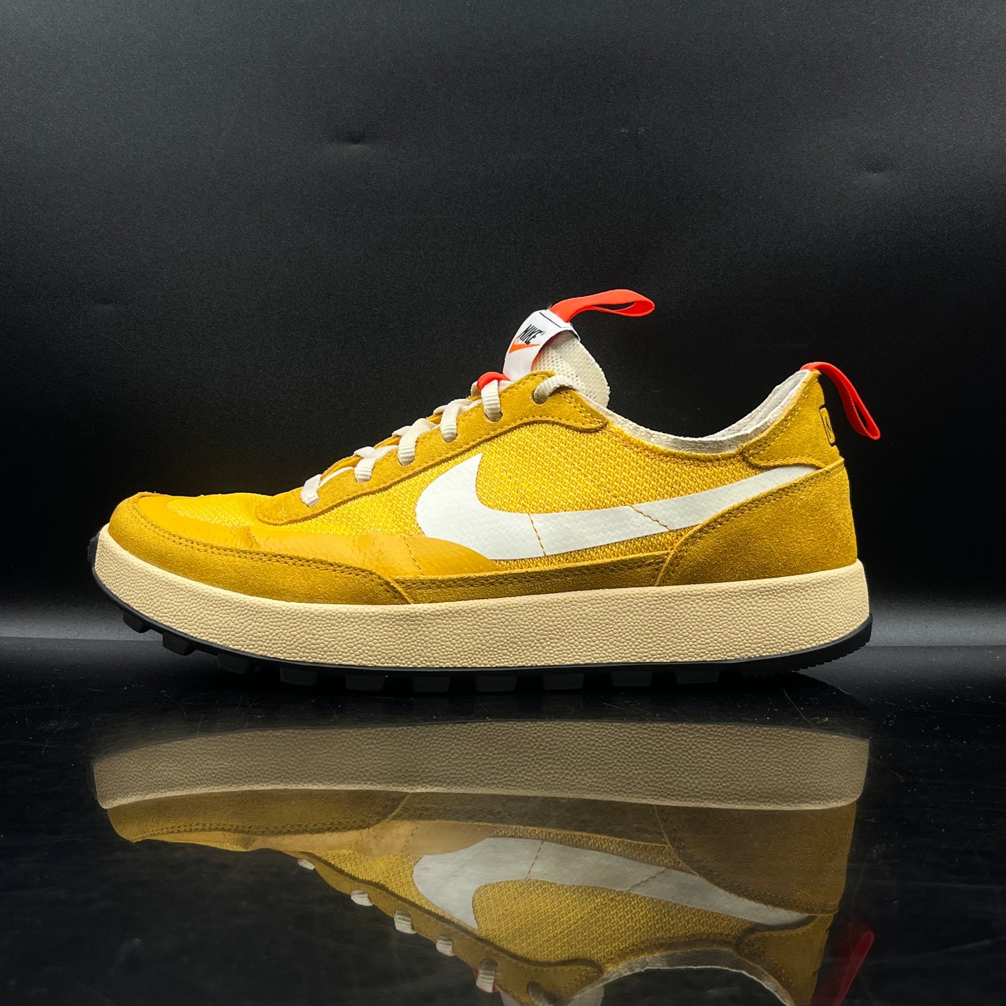 PRE-OWNED General Purpose Tom Sachs Yellow Sulfur SZ 9.5M/11W