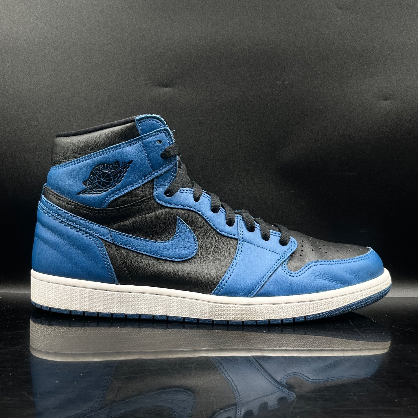 PRE-OWNED Jordan 1 Marina Blue SZ 13