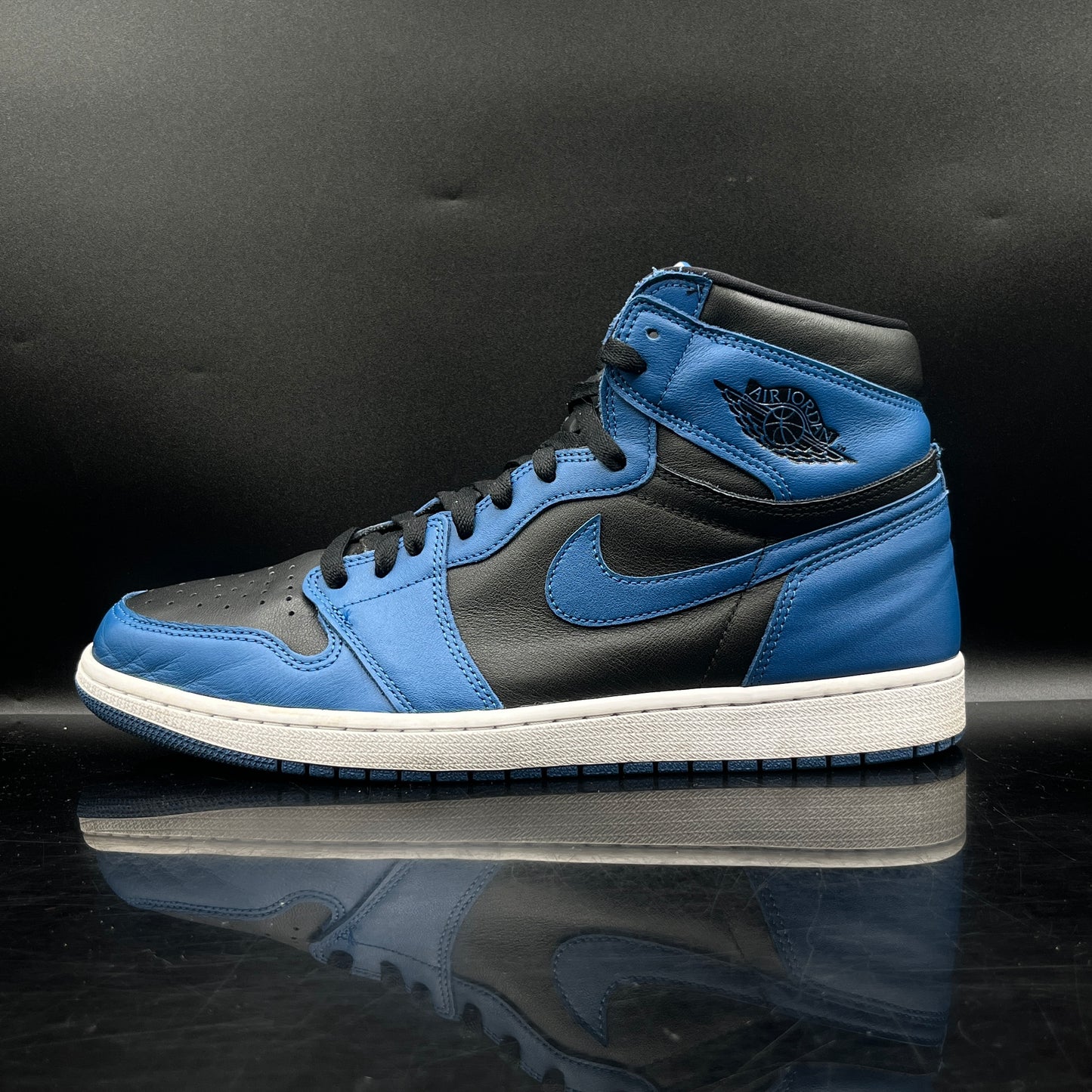 PRE-OWNED Jordan 1 Marina Blue SZ 13