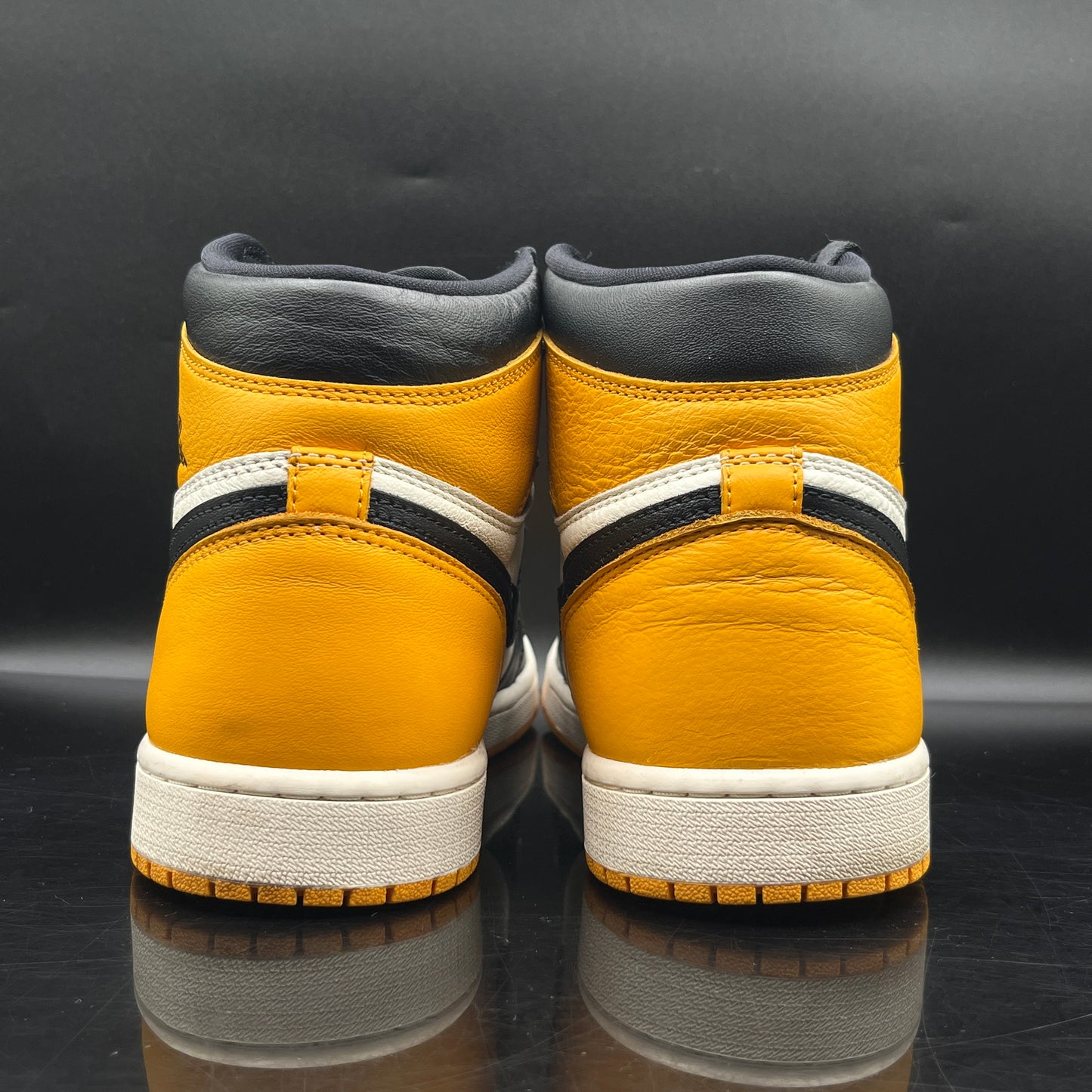 PRE-OWNED Jordan 1 Taxi SZ 10.5