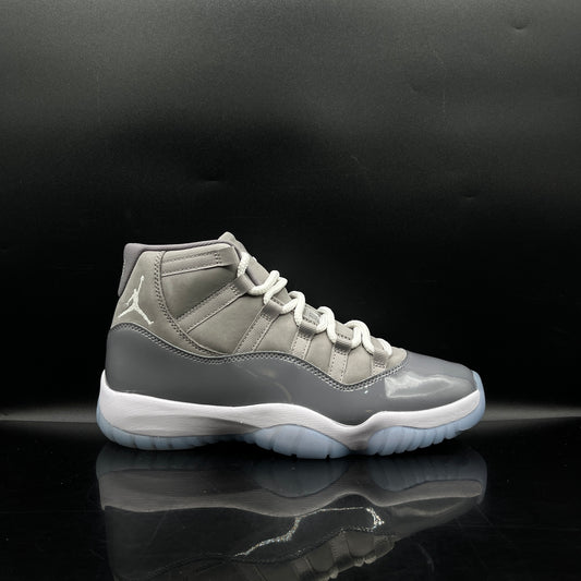 Jordan 11 Cool Grey SZ 9 (DS)