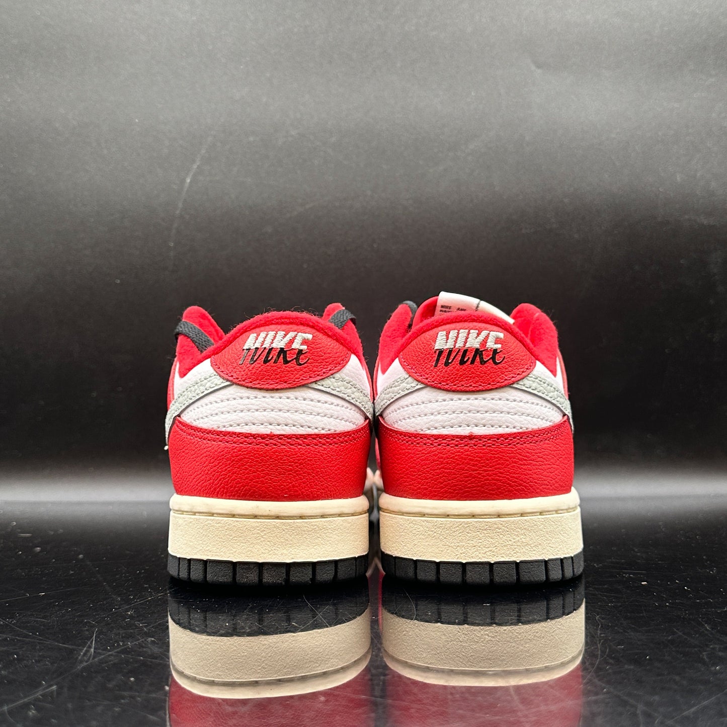 Nike Dunk Low Chicago Split SZ 10.5 (DS)