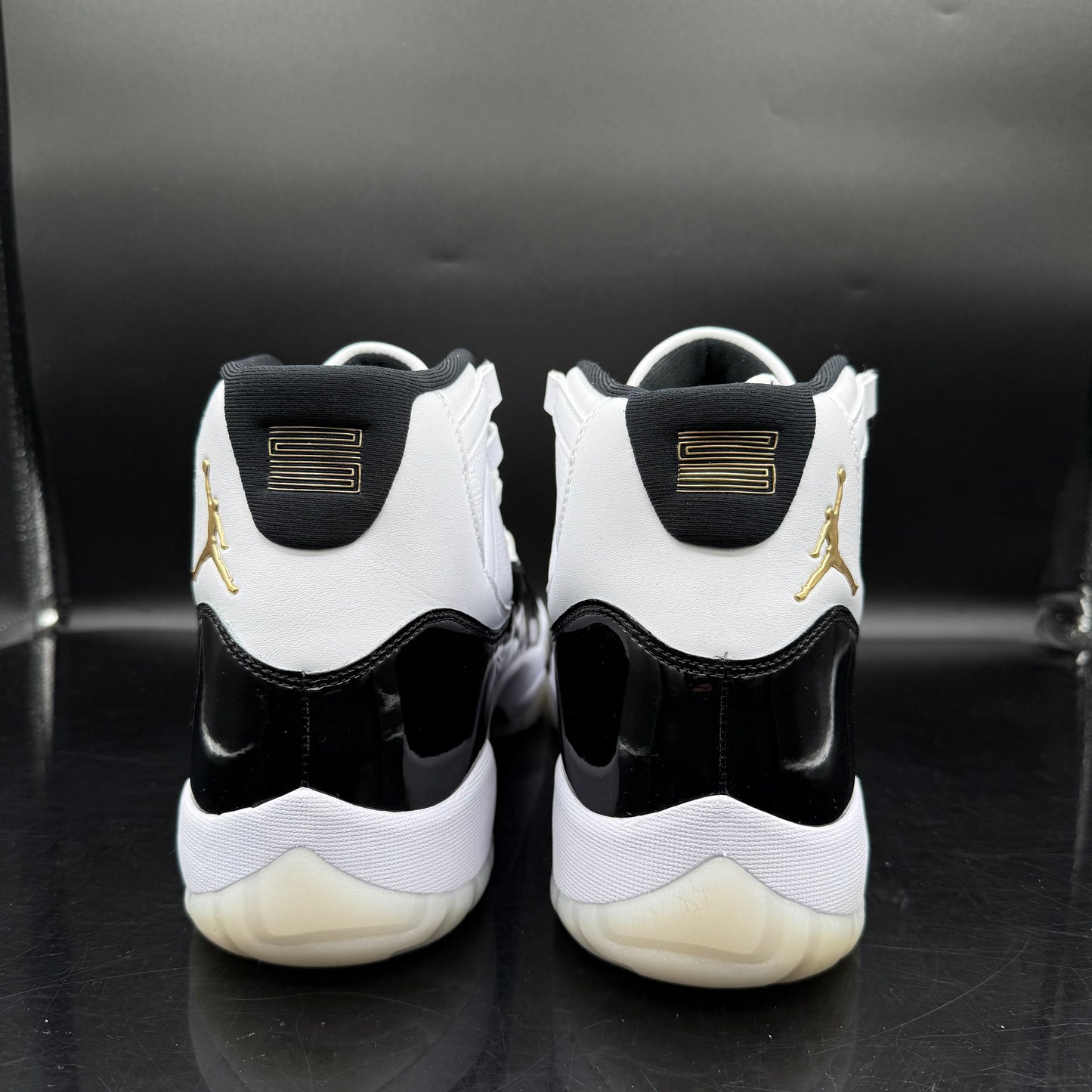 (Pre Owned) Jordan 11 Gratitude SZ 12