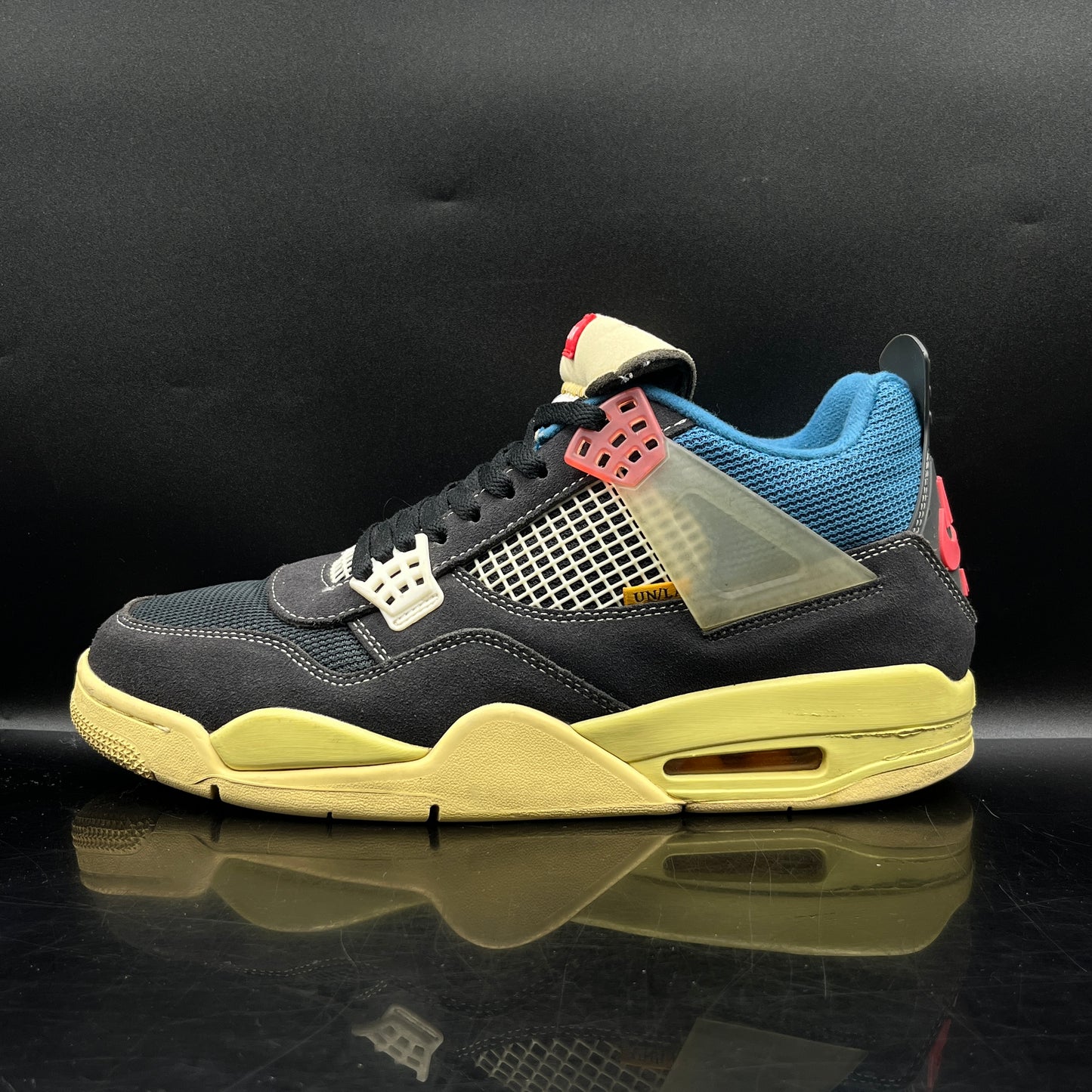 **(PRE-OWNED) Jordan 4 Union Off Noir SZ 12