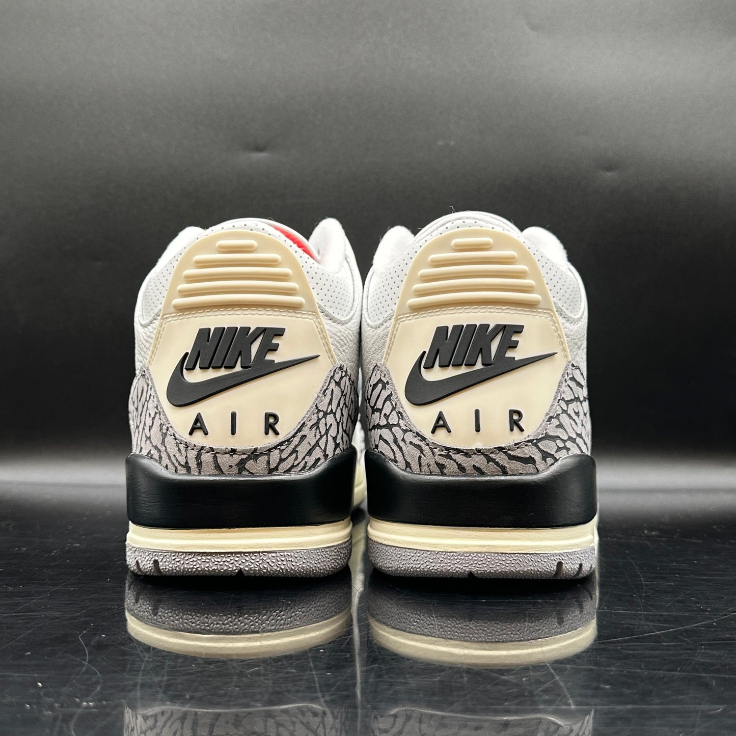 PRE-OWNED Jordan 3 Reimagined White Cement SZ 9.5