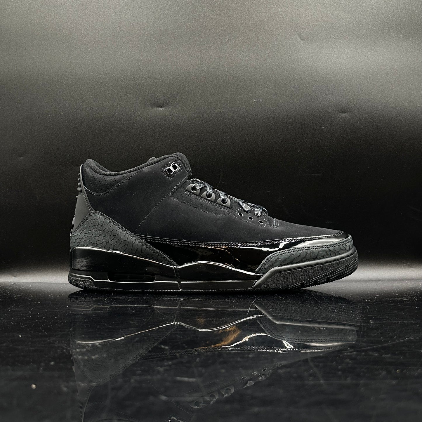 Jordan 3 Black Cat (Multiple Sizes) (DS)