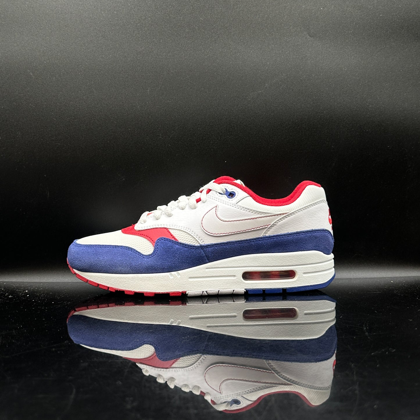 *PRE-OWNED Nike Air Max 1 White Red Blue SZ 8