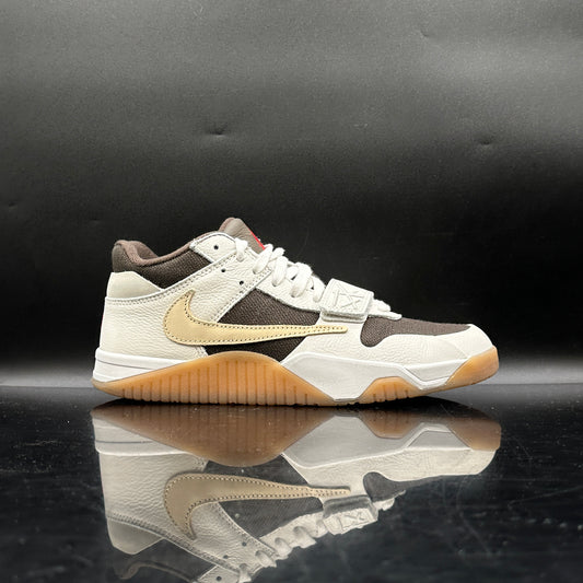 (PRE-OWNED) Travis Scott Jumpman Jack Sail SZ 9.5