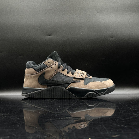 (PRE-OWNED) Travis Scott Jumpman Jack Dark Mocha SZ 9.5