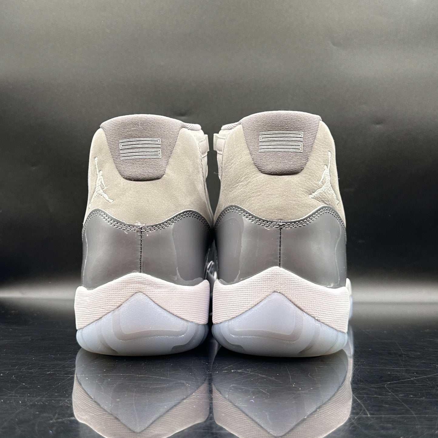 (PRE-OWNED) Jordan 11 Cool Grey SZ 11.5