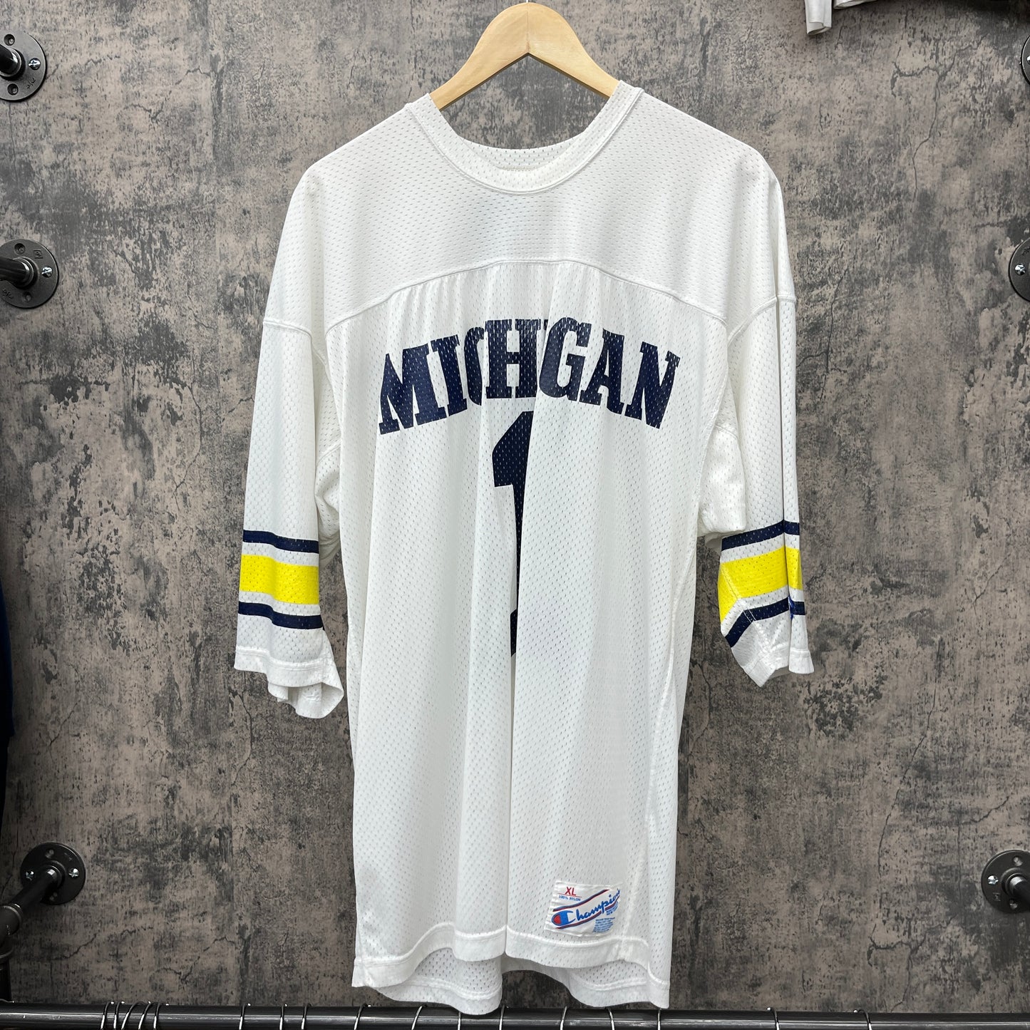 Michigan White #1 Football Jersey Champion SZ XL