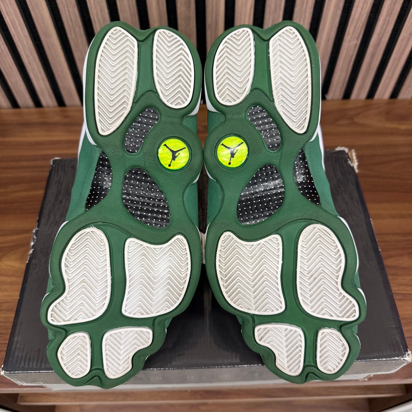 Jordan 13 Ray Allen PE SZ 8.5 (PRE-OWNED)
