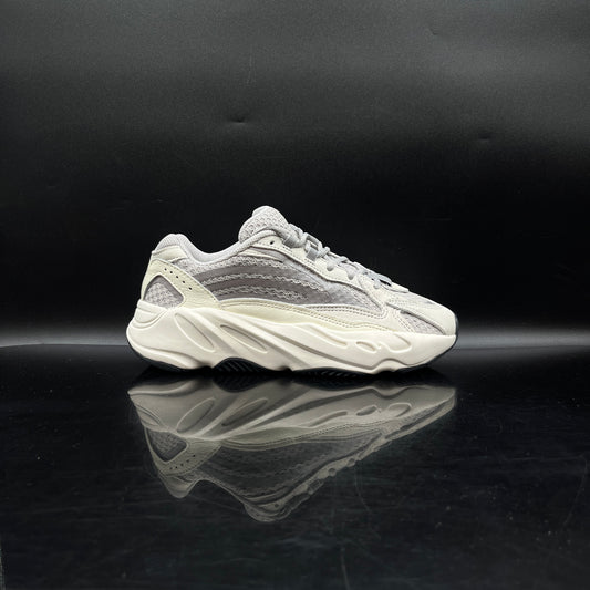 PRE-OWNED Yeezy 700 Static SZ 6